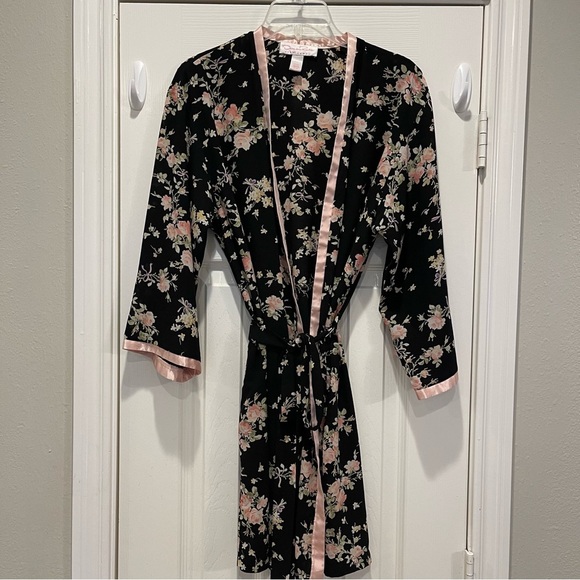 Oscar de la Renta Pink Label Black Floral Kimono Wrap Lace Robe Sleepwear S/M - Picture 1 of 9